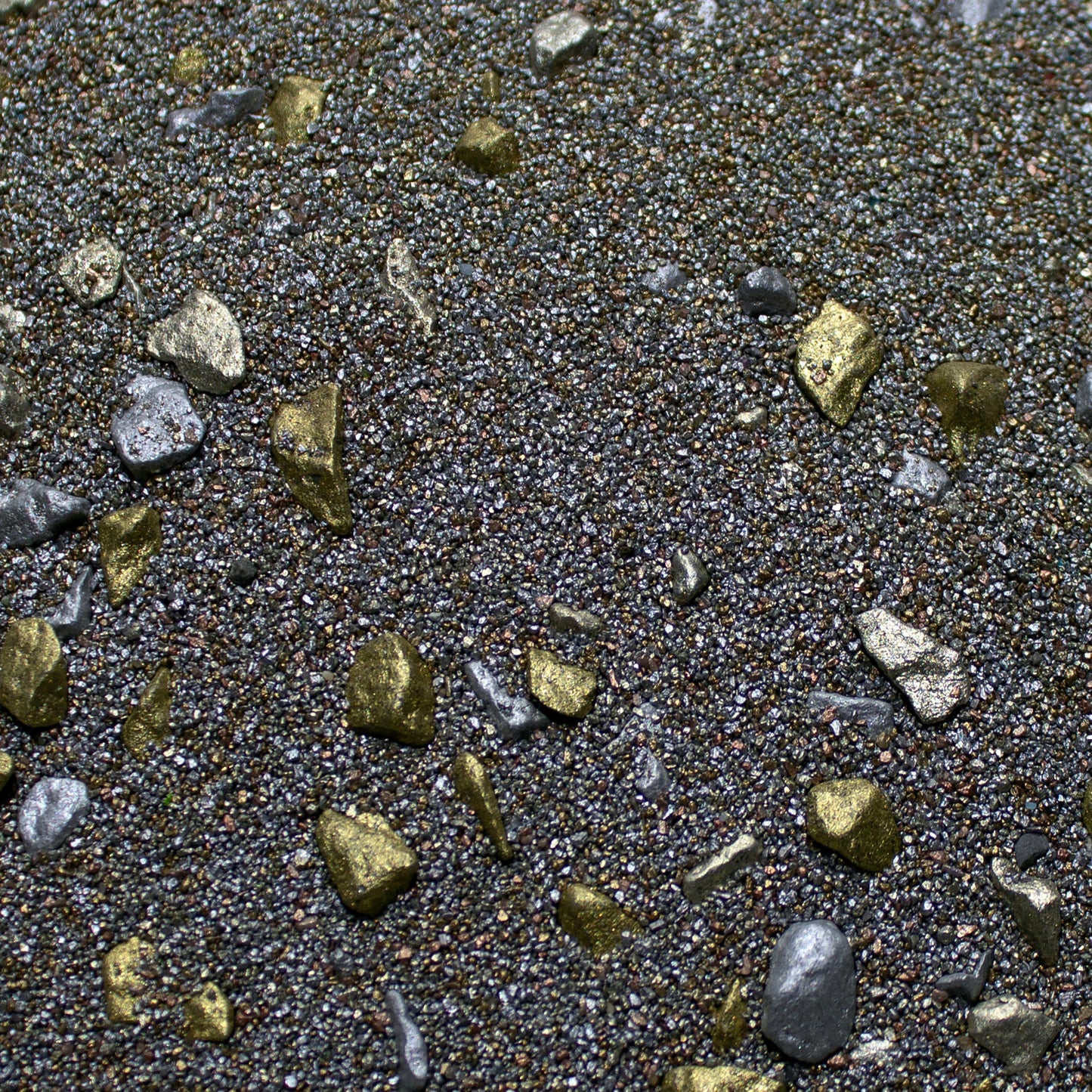 Base Ready Shining Gold