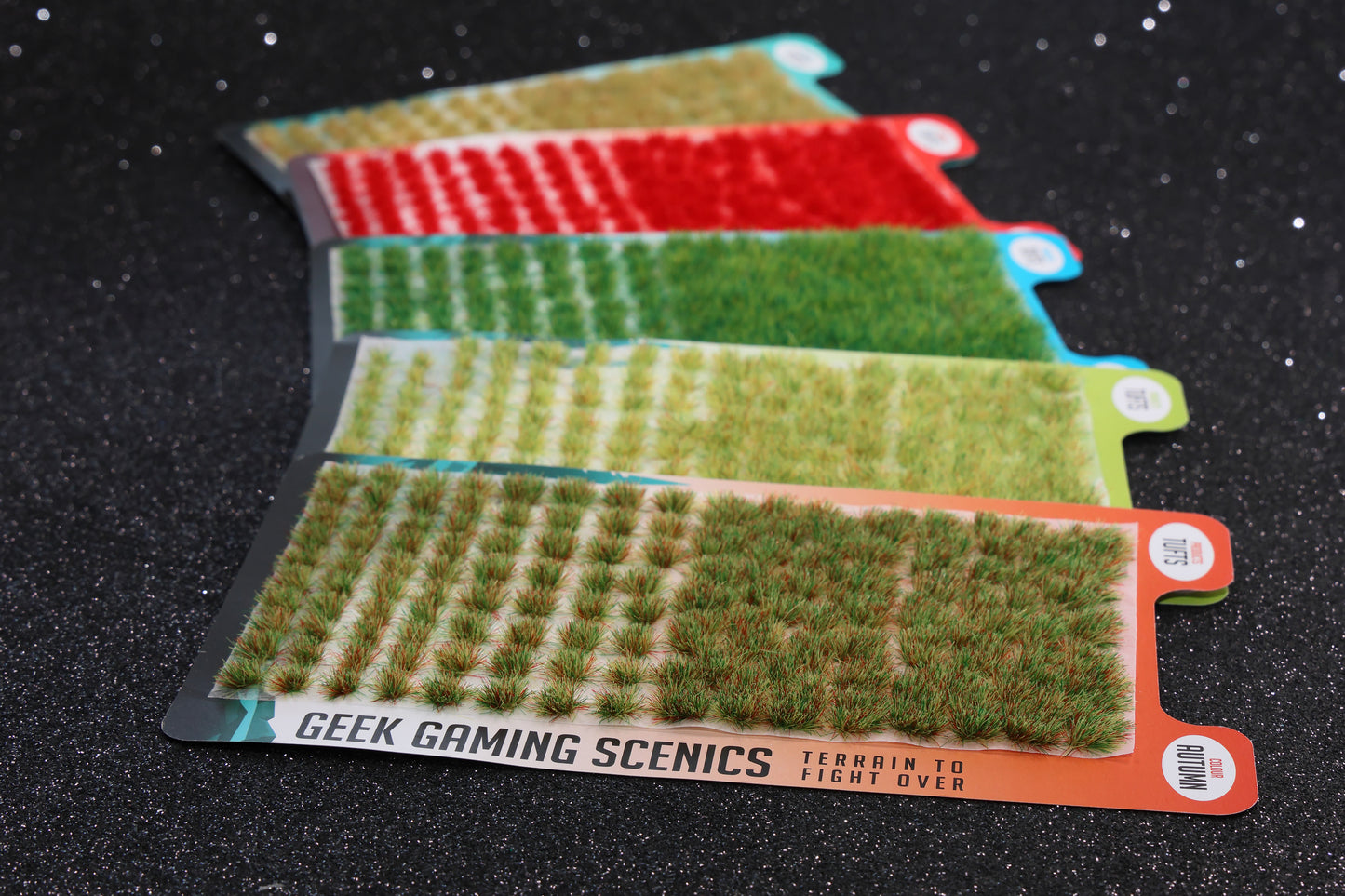 Tufts - Summer Self Adhesive Static Grass Tufts x 140 - Geek Gaming Scenics